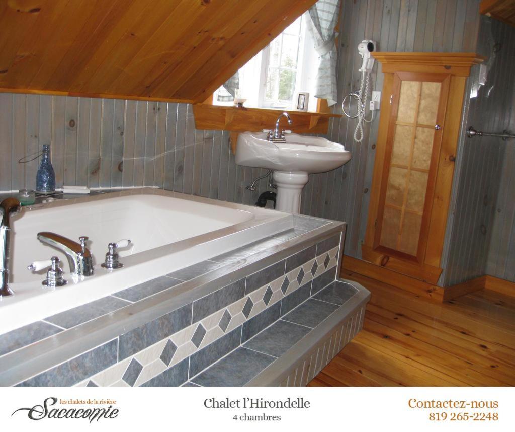 Chalets De La Riviere Sacacomie Villa Saint-Alexis-des-Monts Exterior photo